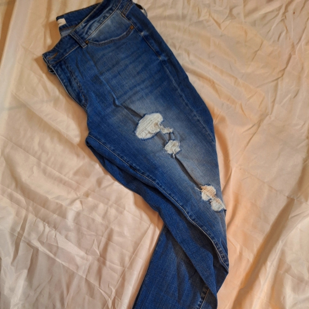 101. KanCan denim straight legs